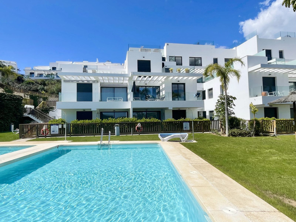 3 Bed Apartment for sale in La Cala De Mijas Costa Del Sol, Málaga, Spain