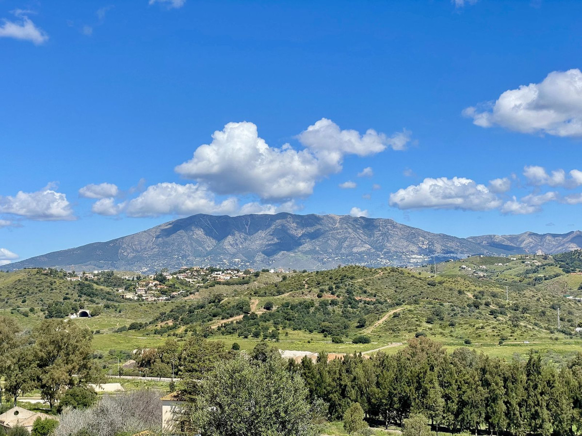 3 Bed Apartment for sale in La Cala De Mijas Costa Del Sol, Málaga, Spain