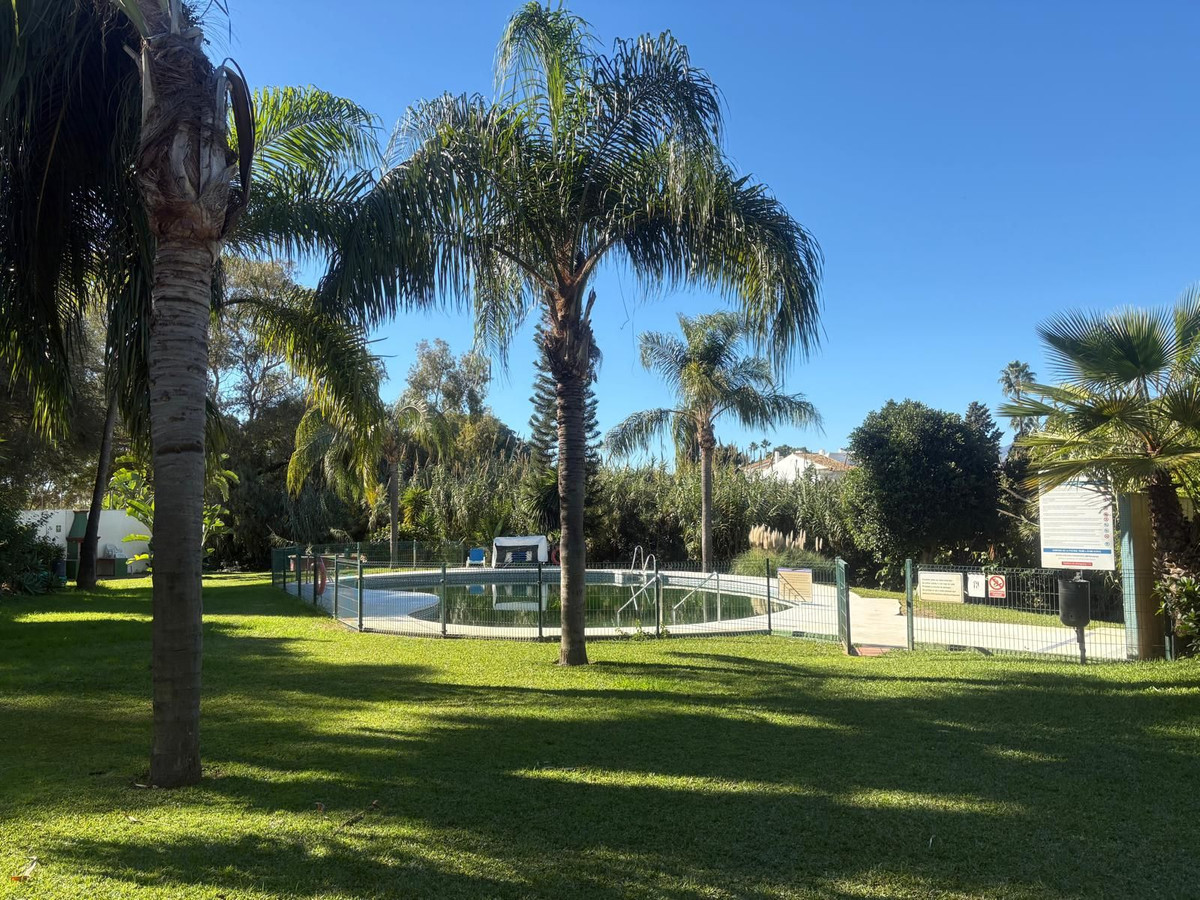 5 Bed Townhouse for sale in Cancelada Costa Del Sol, Málaga, Spain