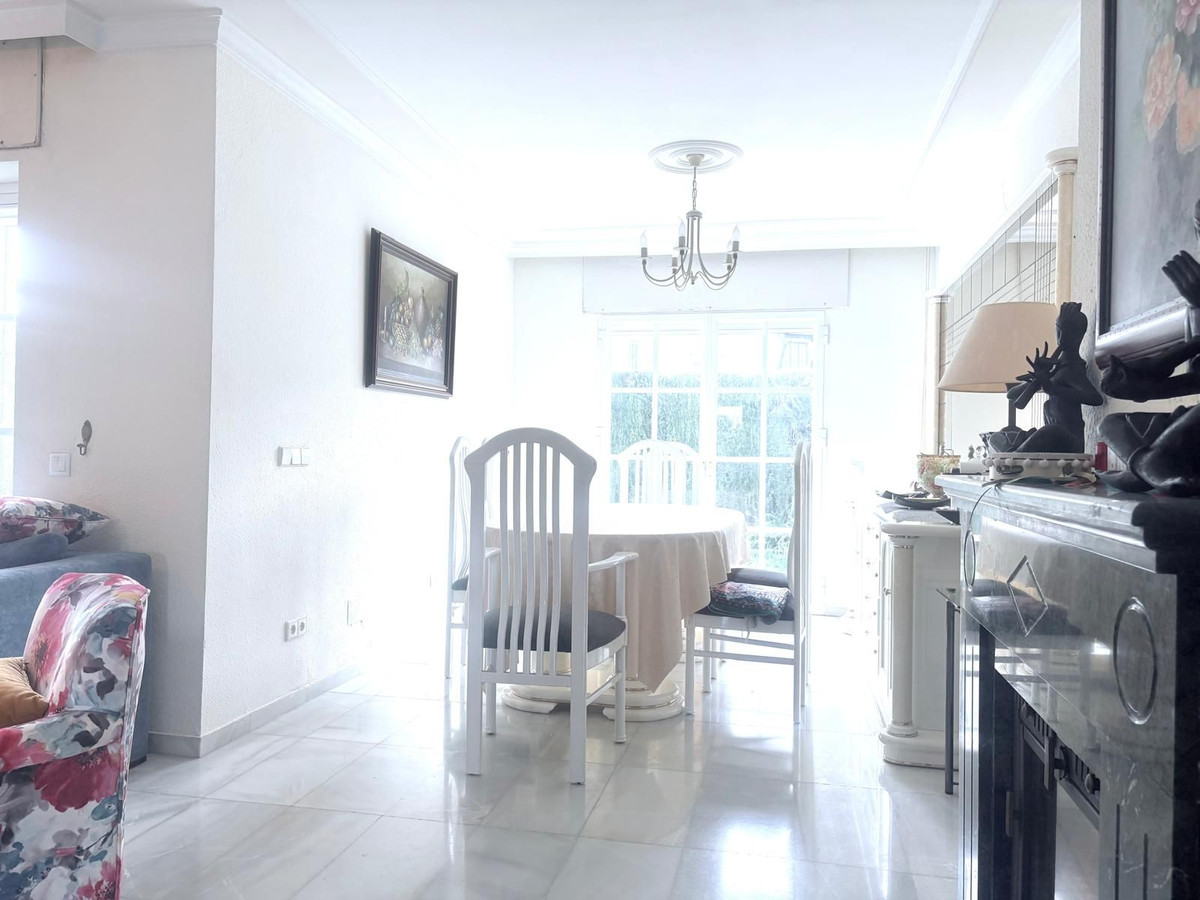 5 Bed Townhouse for sale in Cancelada Costa Del Sol, Málaga, Spain