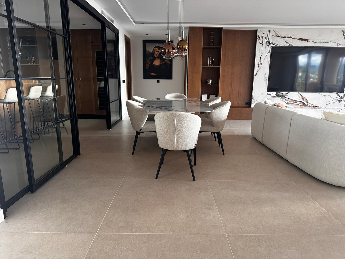 3 Bed Apartment for sale in Nueva Andalucía Costa Del Sol, Málaga, Spain