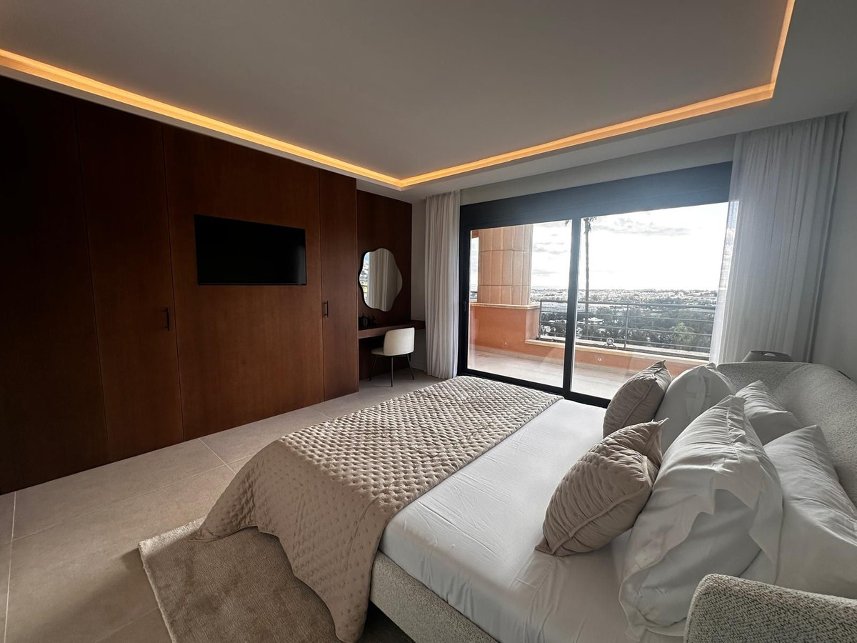 3 Bed Apartment for sale in Nueva Andalucía Costa Del Sol, Málaga, Spain