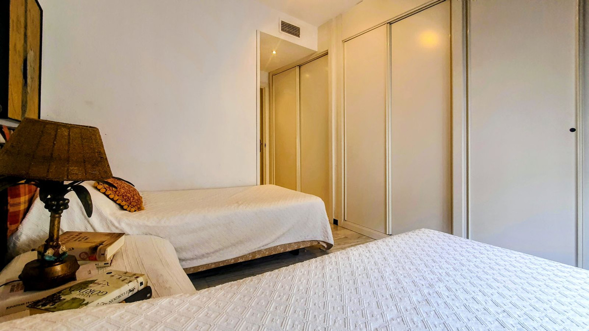 2 Bed Apartment for sale in Puerto Banús Costa Del Sol, Málaga, Spain