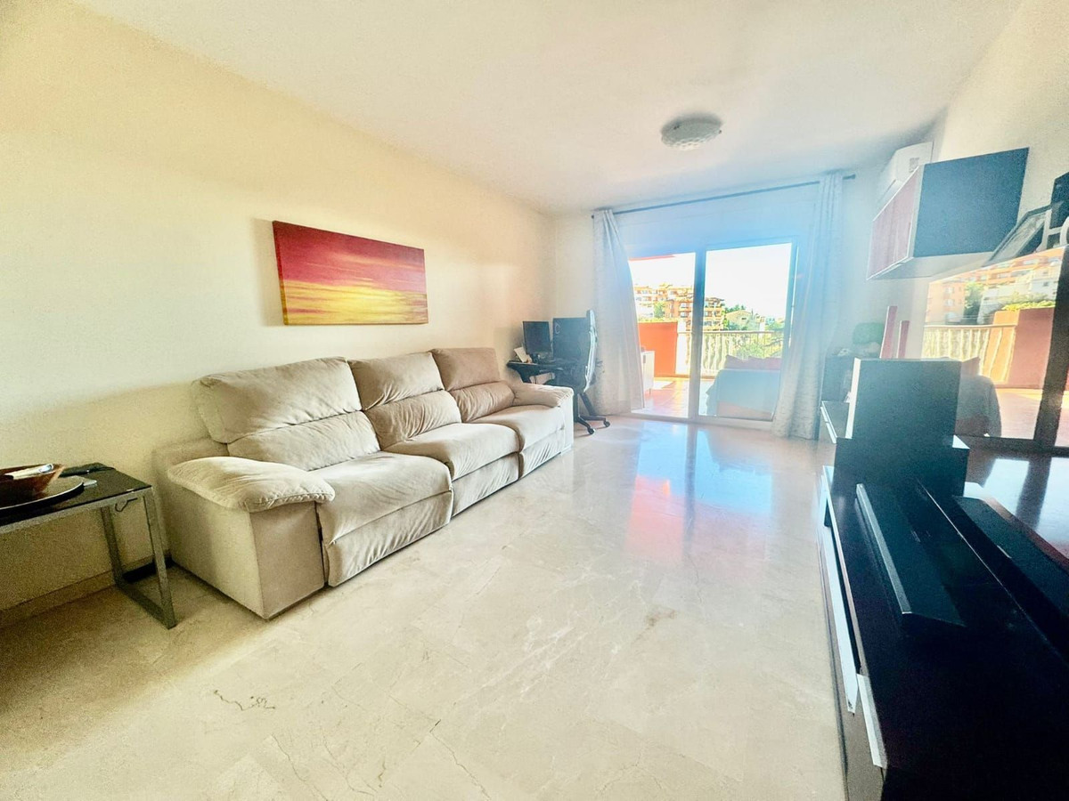 2 Bed Apartment for sale in Los Pacos Costa Del Sol, Málaga, Spain