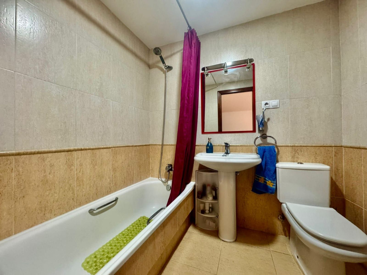 2 Bed Apartment for sale in Los Pacos Costa Del Sol, Málaga, Spain