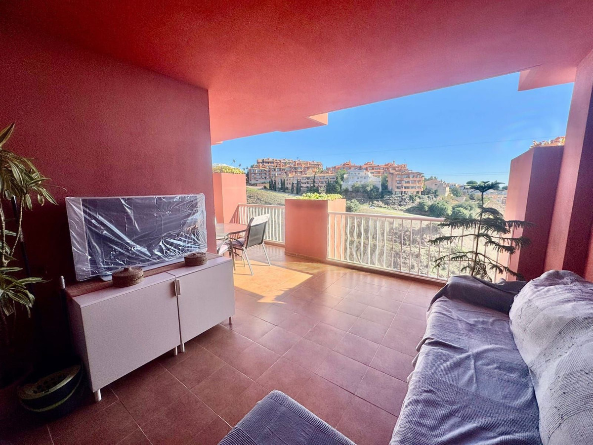 2 Bed Apartment for sale in Los Pacos Costa Del Sol, Málaga, Spain