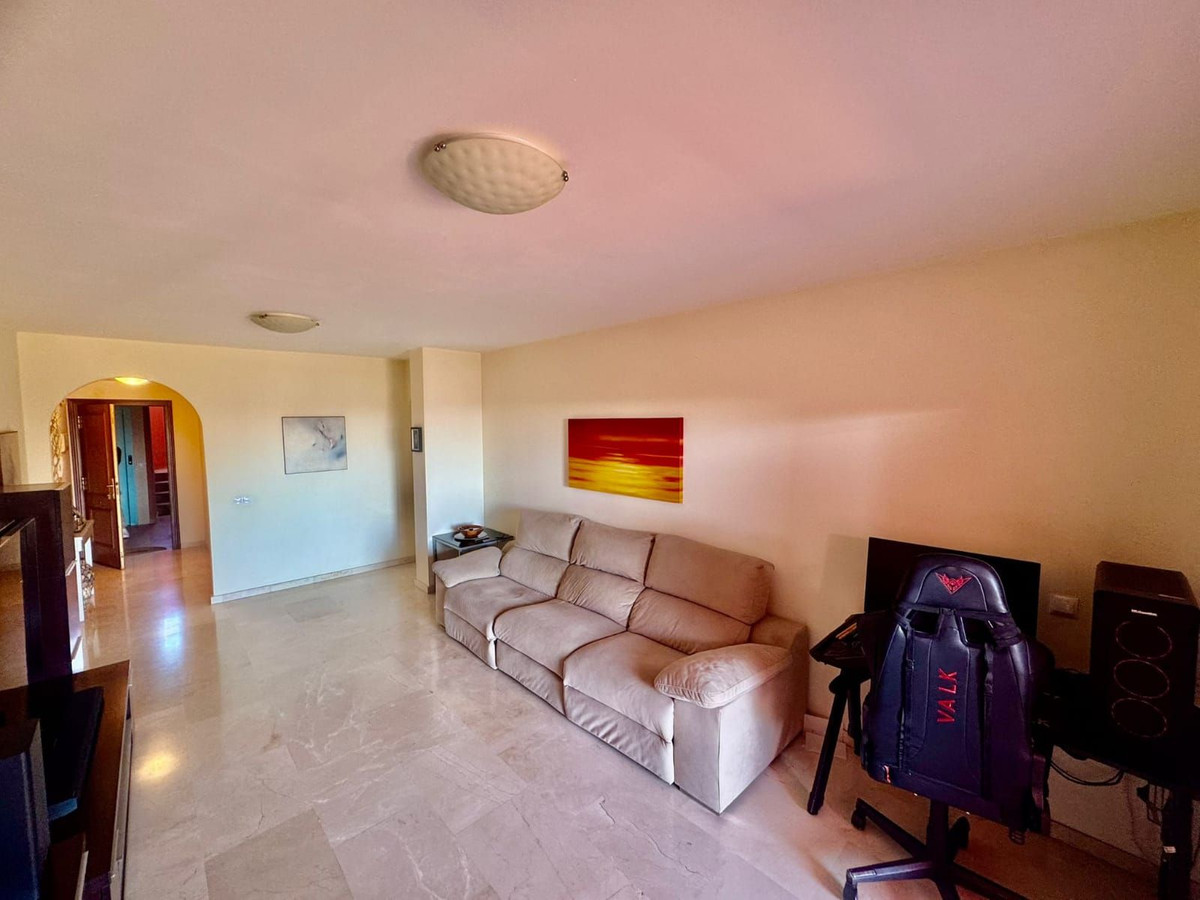 2 Bed Apartment for sale in Los Pacos Costa Del Sol, Málaga, Spain