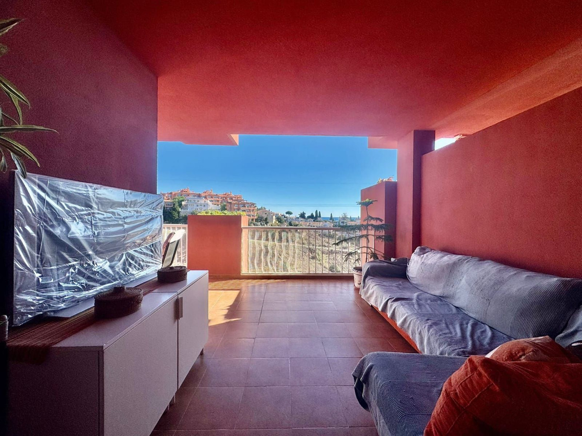 2 Bed Apartment for sale in Los Pacos Costa Del Sol, Málaga, Spain