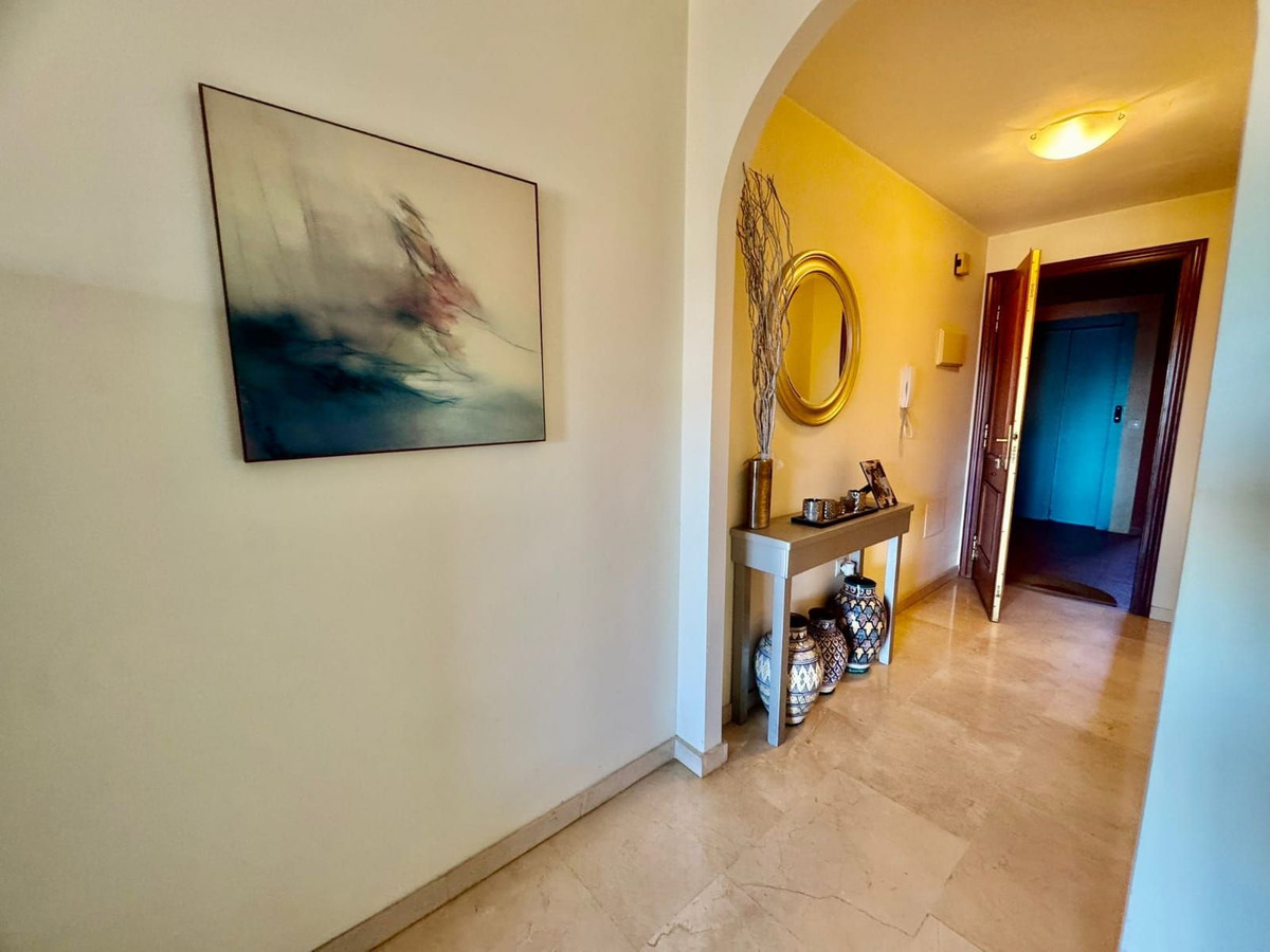 2 Bed Apartment for sale in Los Pacos Costa Del Sol, Málaga, Spain