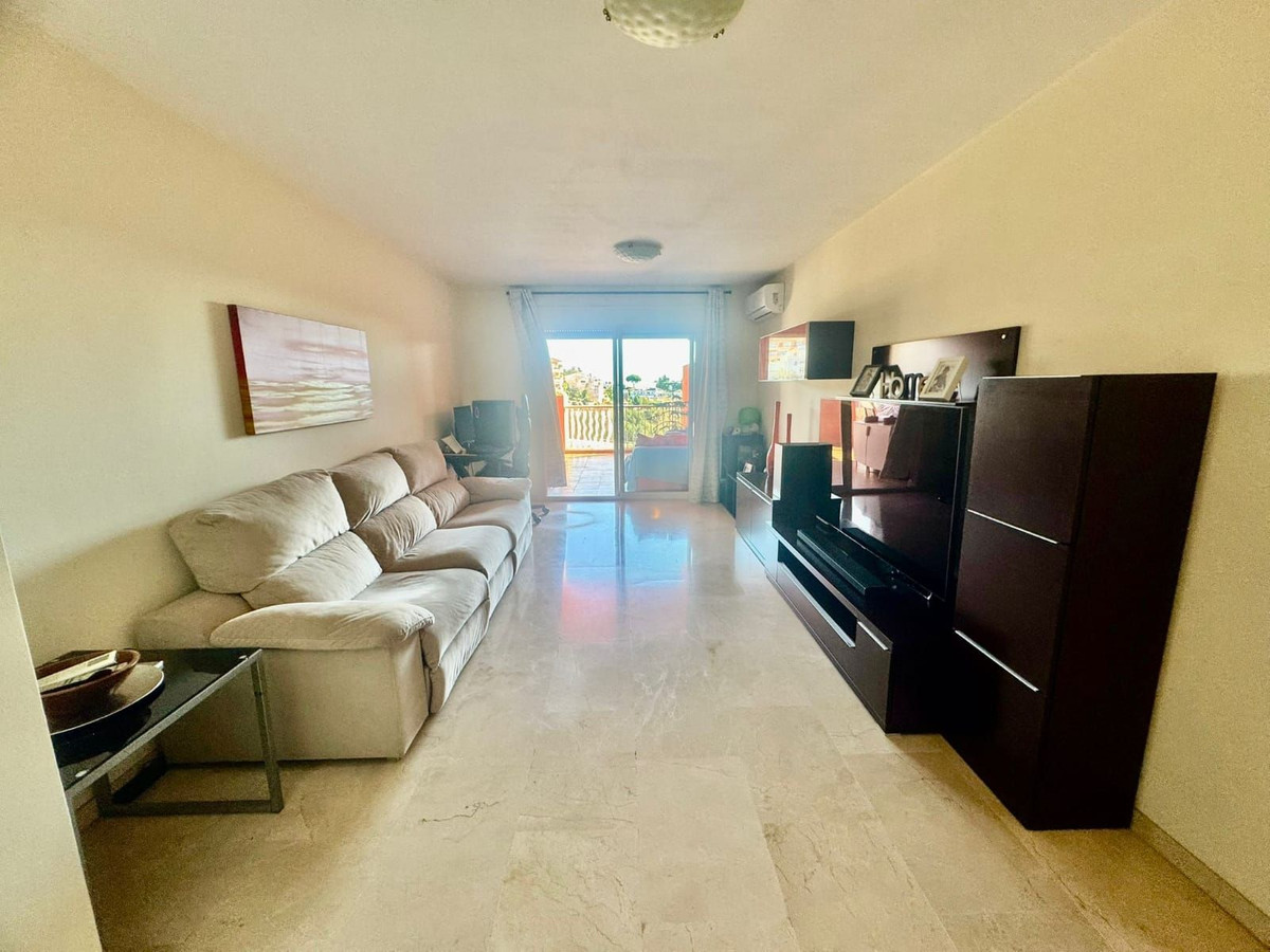 2 Bed Apartment for sale in Los Pacos Costa Del Sol, Málaga, Spain