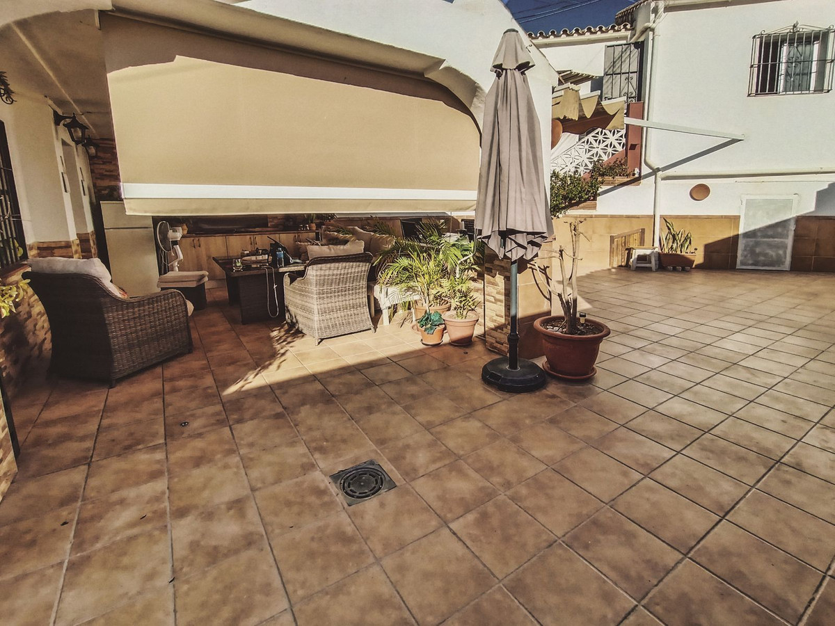 Se vende Pareada de 3 dormitorios en Costa Del Sol, Málaga, España