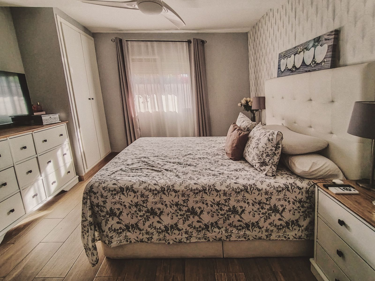 Se vende Pareada de 3 dormitorios en Costa Del Sol, Málaga, España