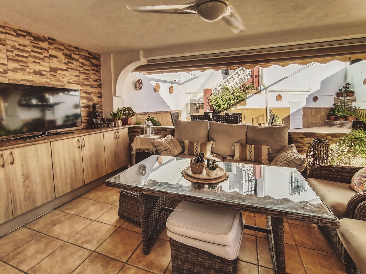 Se vende Pareada de 3 dormitorios en Costa Del Sol, Málaga, España