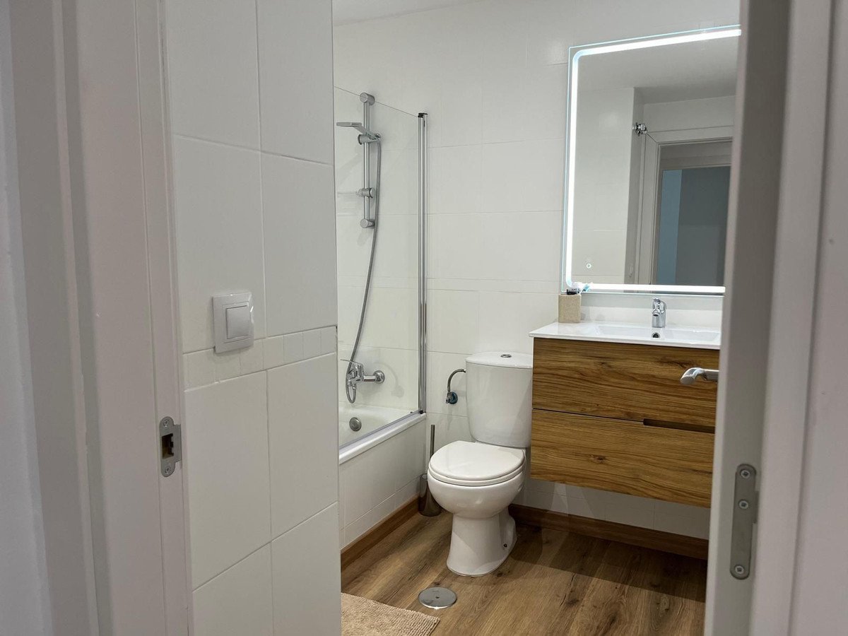 3 Bed Apartment for sale in Doña Julia Costa Del Sol, Málaga, Spain