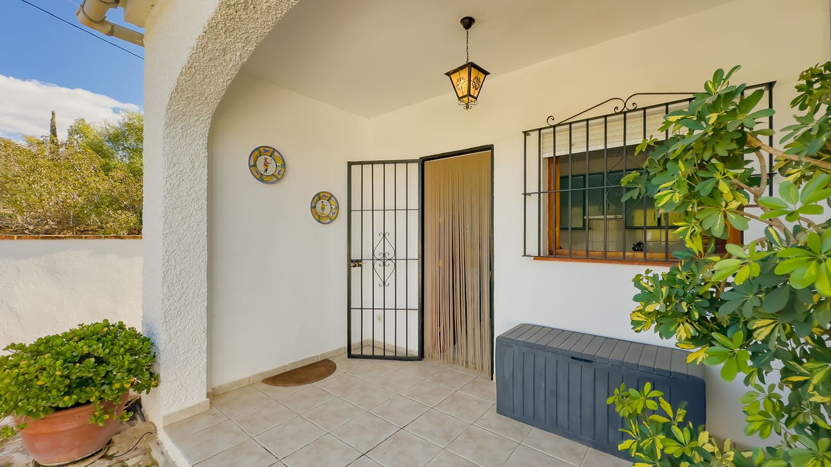 2 Bed Townhouse for sale in Almogía Costa Del Sol, Málaga, Spain