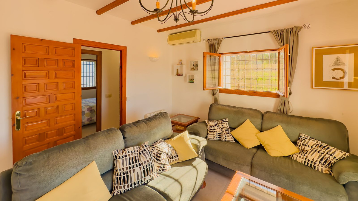 2 Bed Townhouse for sale in Almogía Costa Del Sol, Málaga, Spain