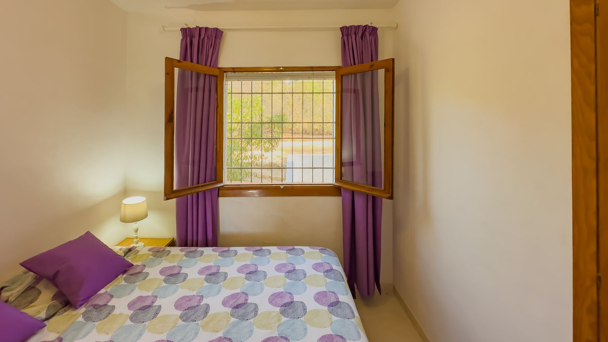 2 Bed Townhouse for sale in Almogía Costa Del Sol, Málaga, Spain