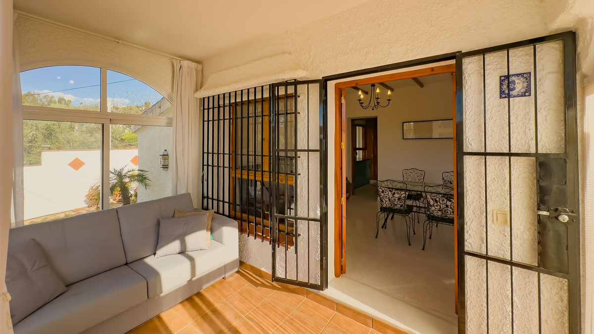 2 Bed Townhouse for sale in Almogía Costa Del Sol, Málaga, Spain