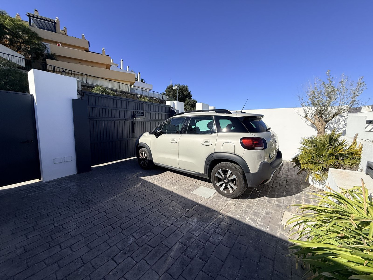 3 Bed Townhouse for sale in Elviria Costa Del Sol, Málaga, Spain