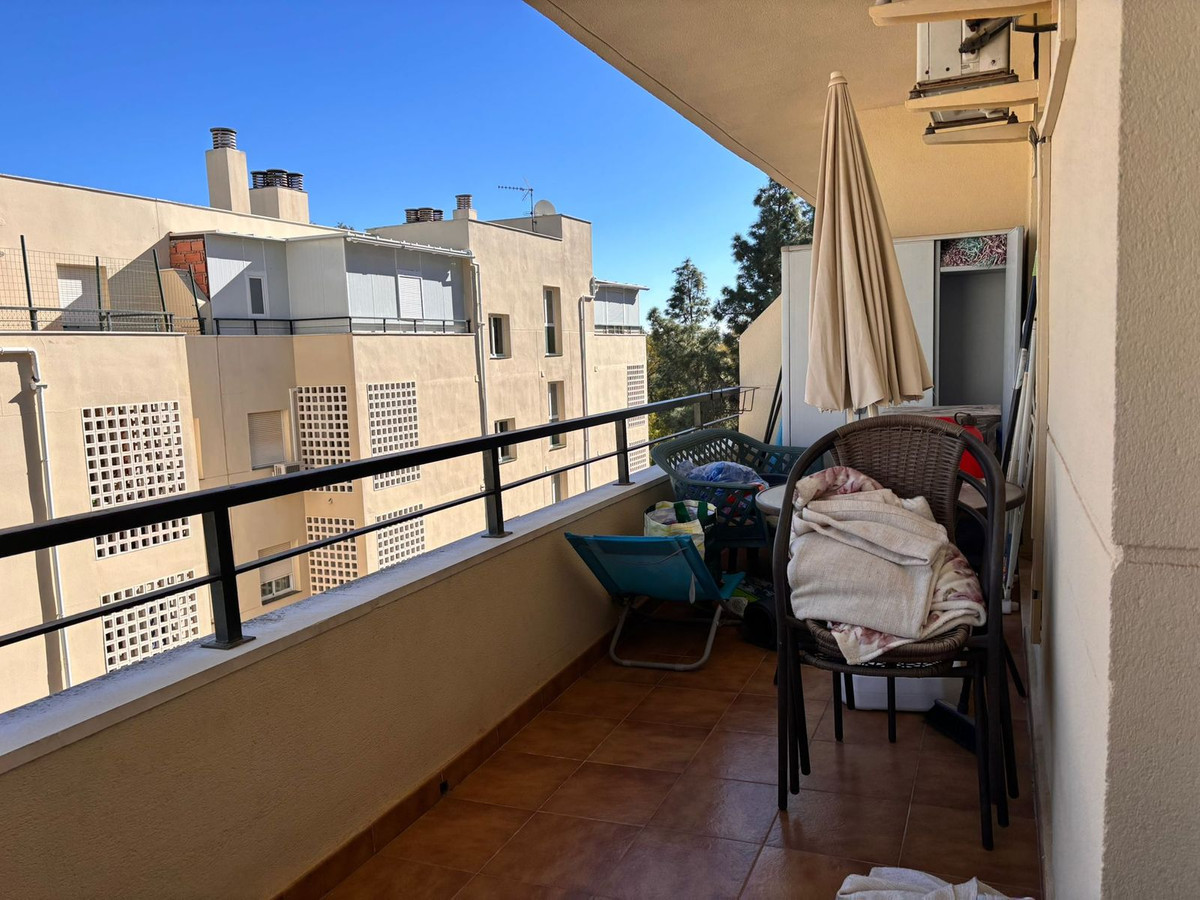 1 Bed Apartment for sale in Calahonda Costa Del Sol, Málaga, Spain