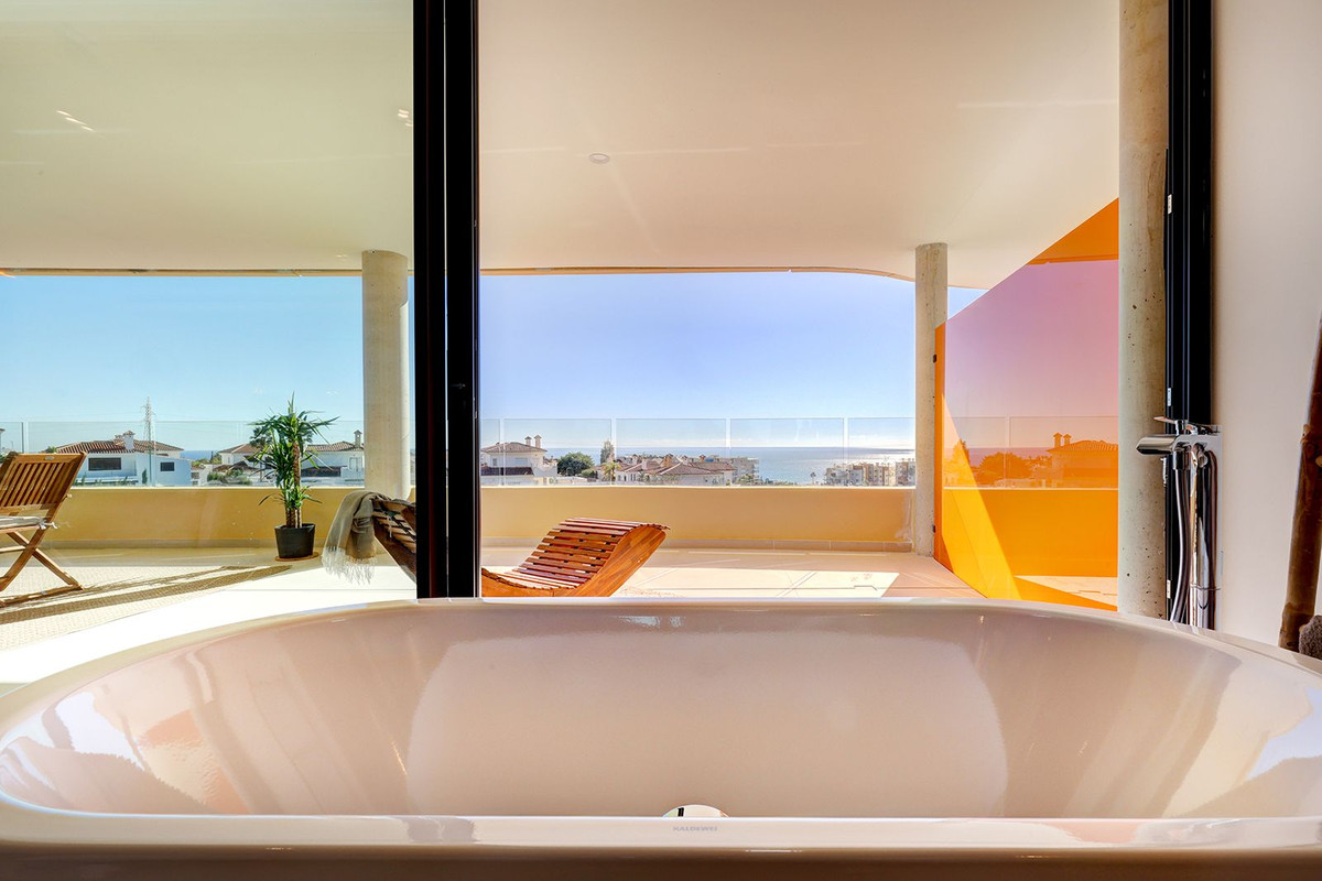 2 Bed Apartment for sale in Higueron Costa Del Sol, Málaga, Spain