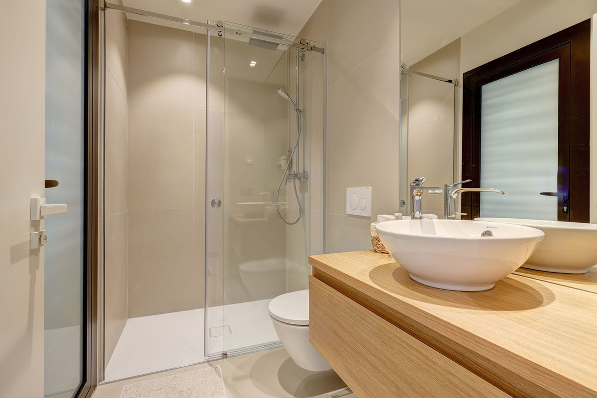 2 Bed Apartment for sale in Higueron Costa Del Sol, Málaga, Spain