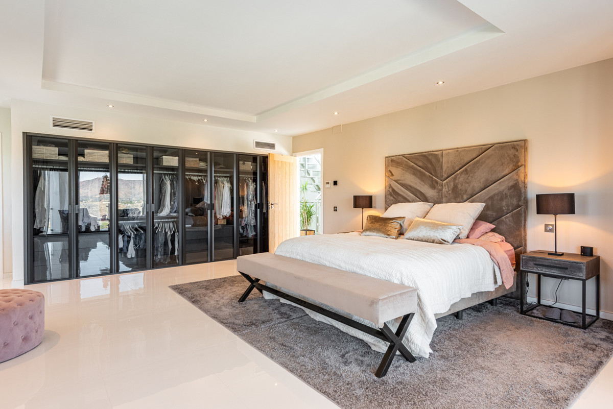 4 Bed Townhouse for sale in La Cala Golf Costa Del Sol, Málaga, Spain