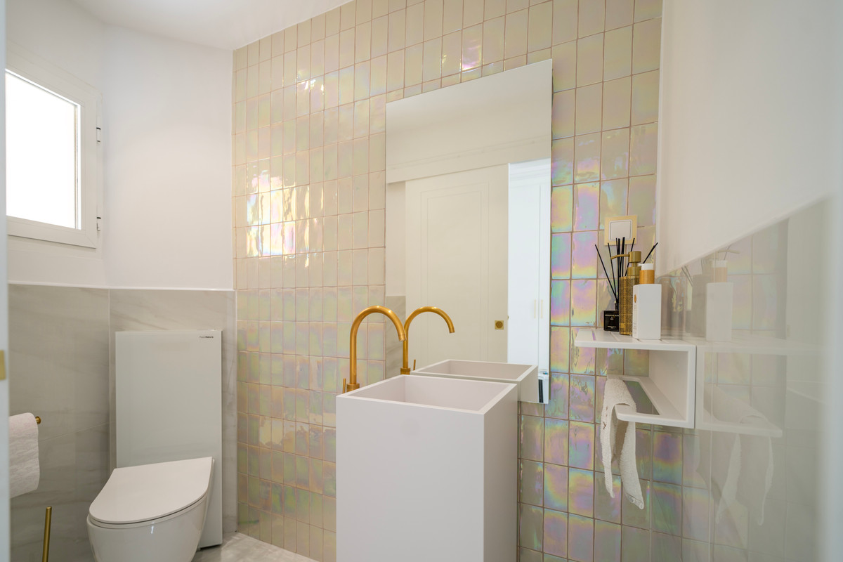 4 Bed Townhouse for sale in La Mairena Costa Del Sol, Málaga, Spain
