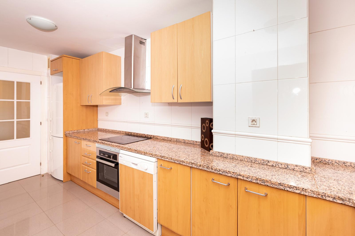 4 Bed Apartment for sale in Hacienda Del Sol Costa Del Sol, Málaga, Spain