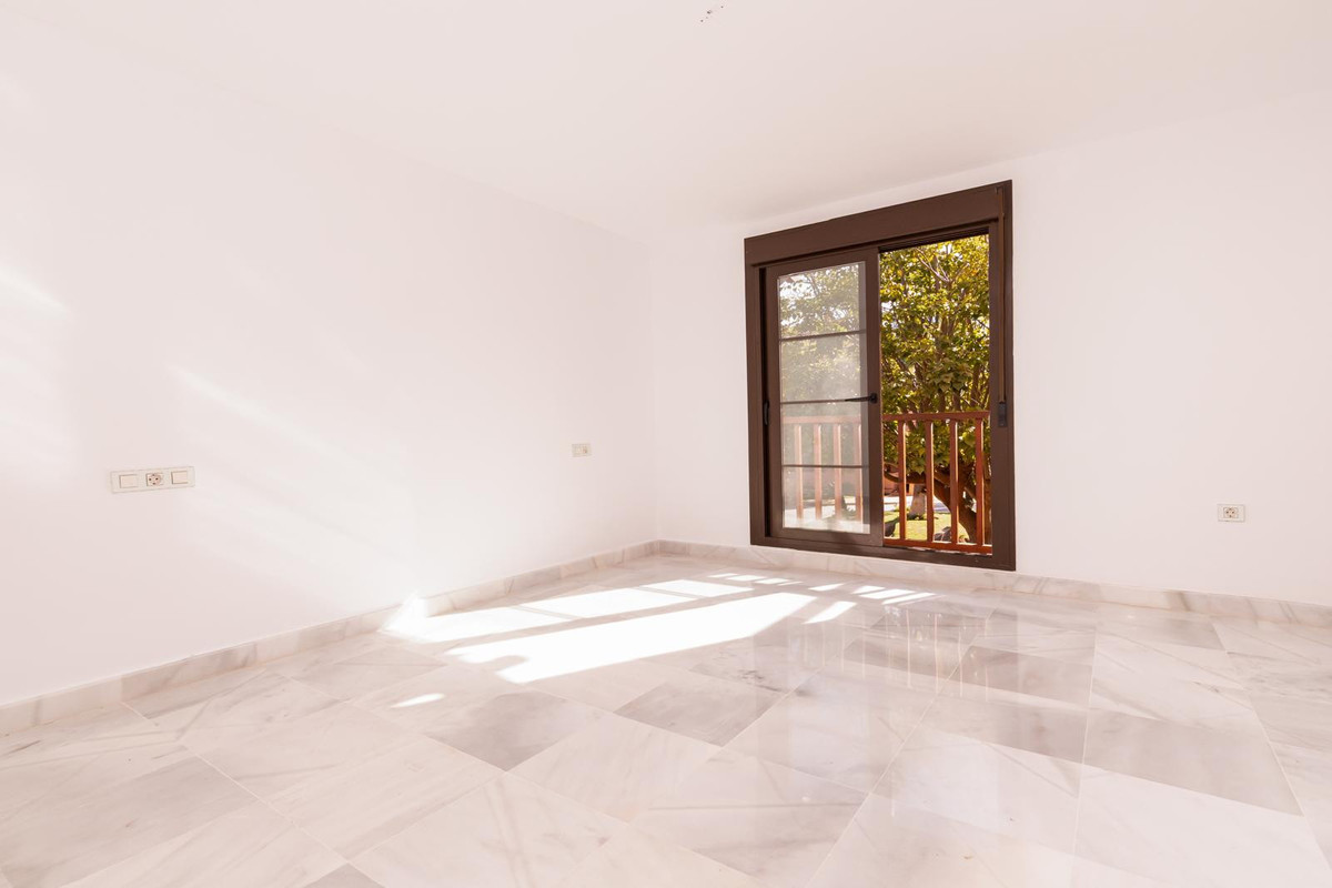 4 Bed Apartment for sale in Hacienda Del Sol Costa Del Sol, Málaga, Spain