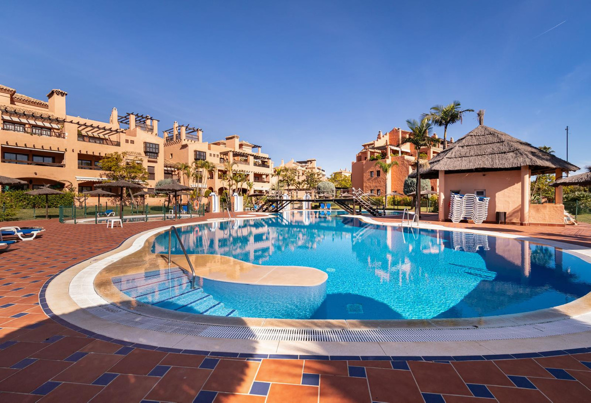 4 Bed Apartment for sale in Hacienda Del Sol Costa Del Sol, Málaga, Spain