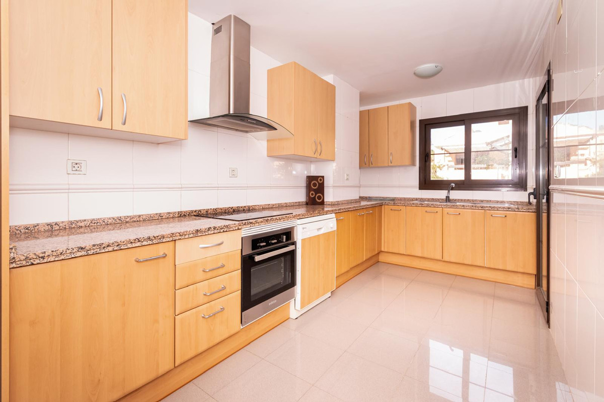 4 Bed Apartment for sale in Hacienda Del Sol Costa Del Sol, Málaga, Spain