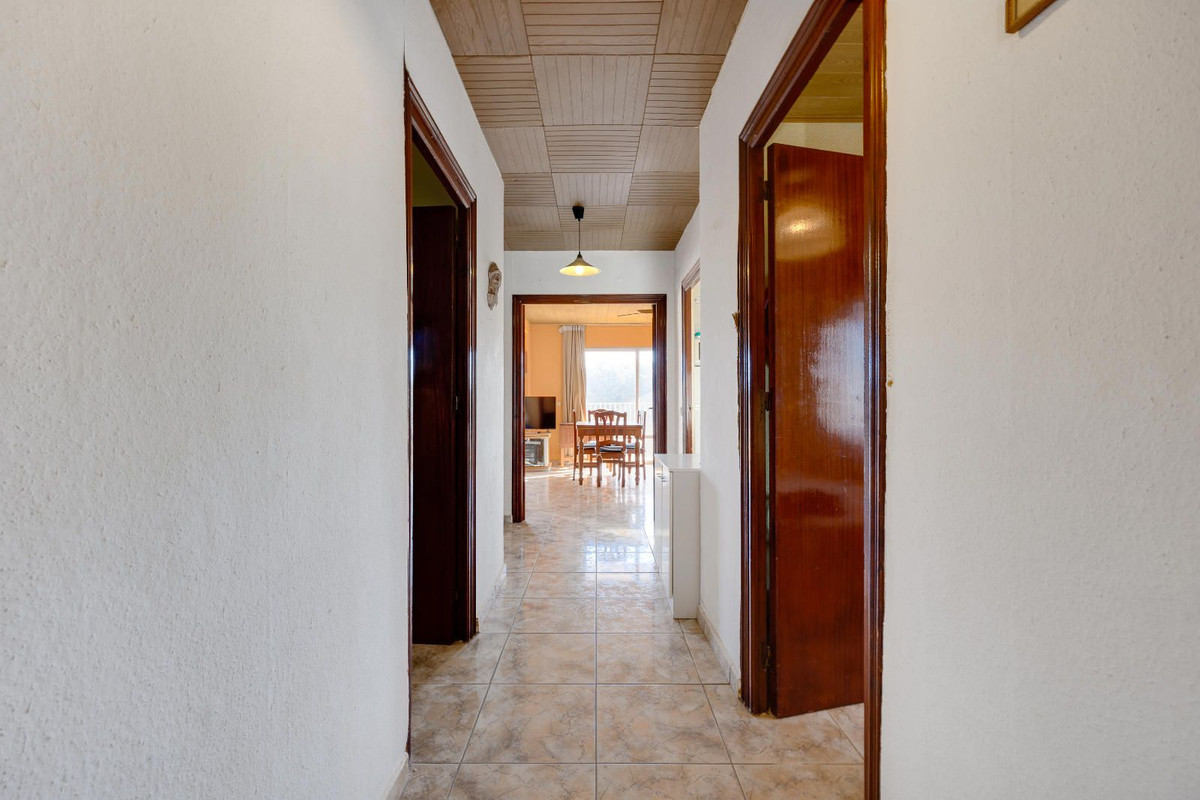 Se vende Apartamento Planta Media de 2 dormitorios en Costa Blanca, Alicante, España