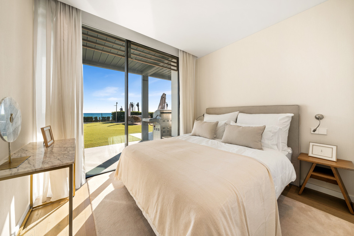 Se vende Villa - Chalet de 5 dormitorios en Costa Del Sol, Málaga, España