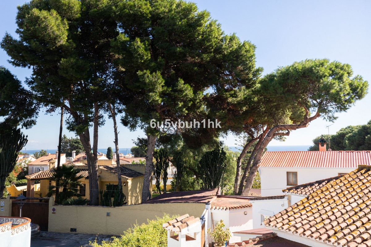 5 Bed Townhouse for sale in Torremolinos Costa Del Sol, Málaga, Spain