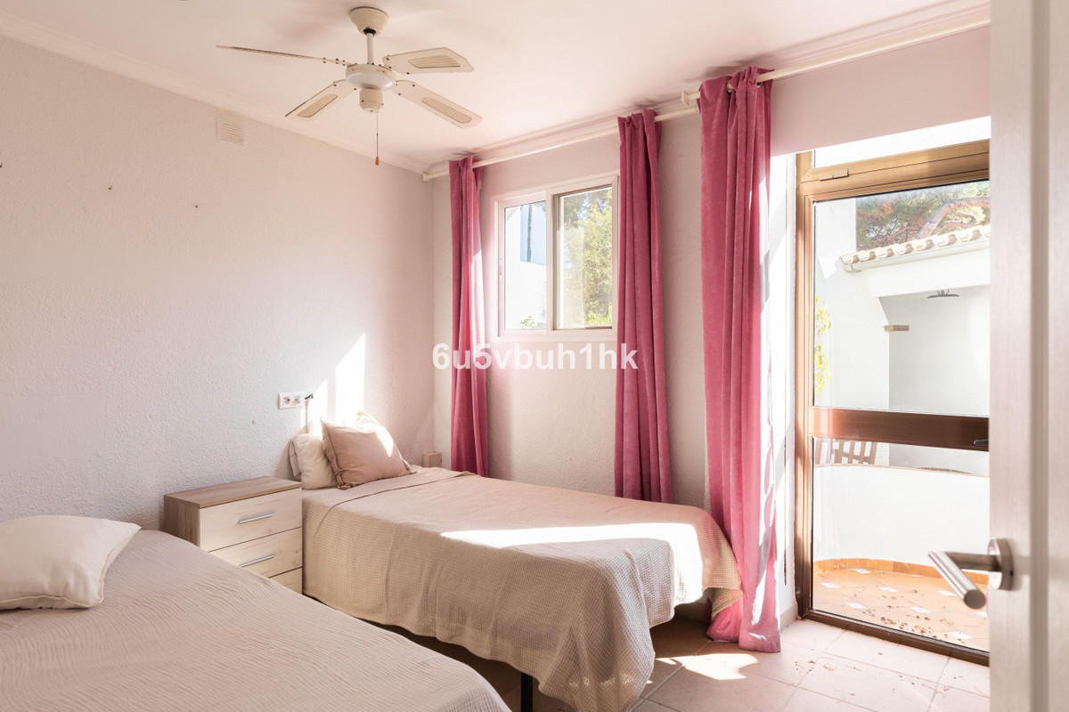 5 Bed Townhouse for sale in Torremolinos Costa Del Sol, Málaga, Spain