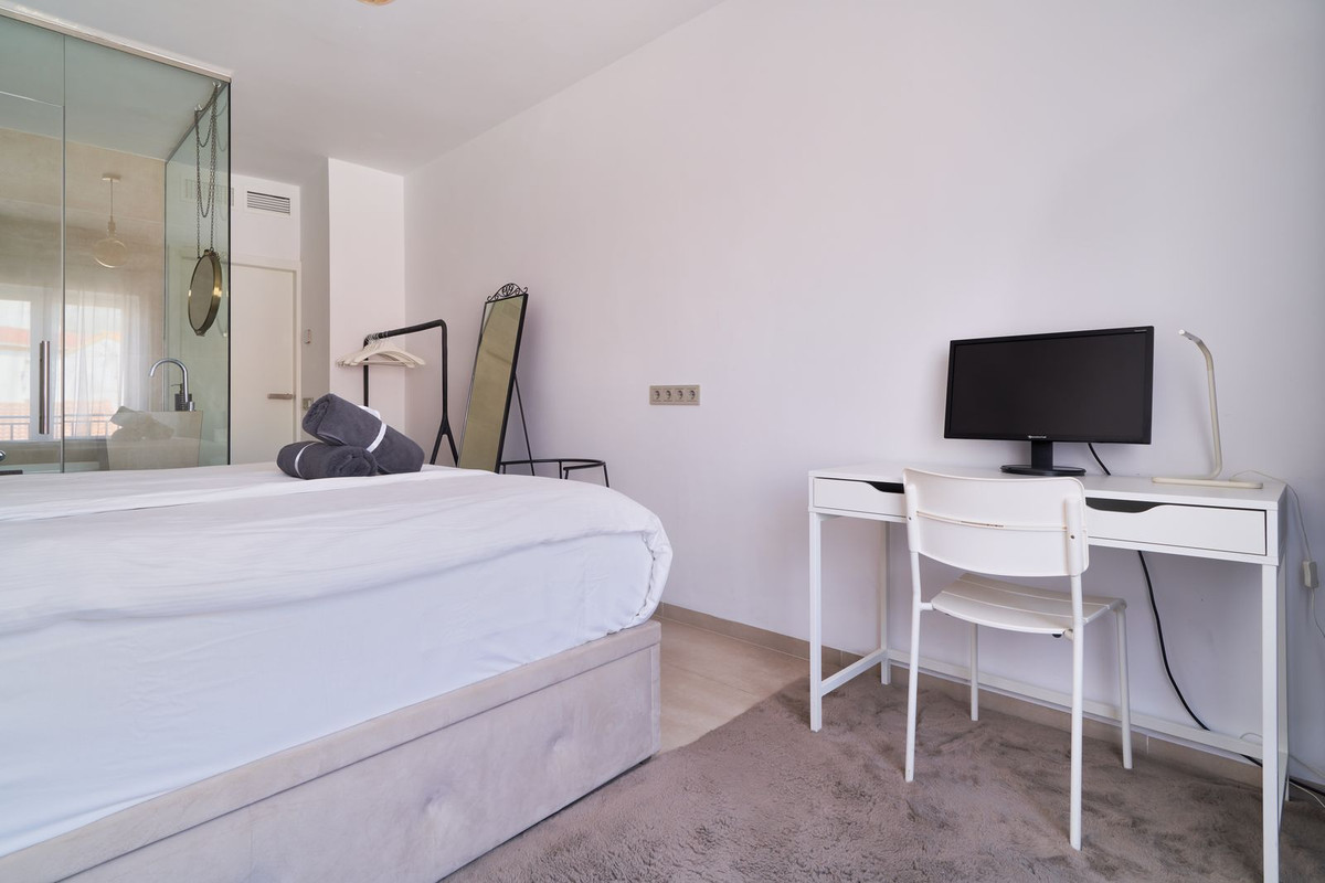 3 Bed Apartment for sale in Marbella Costa Del Sol, Málaga, Spain