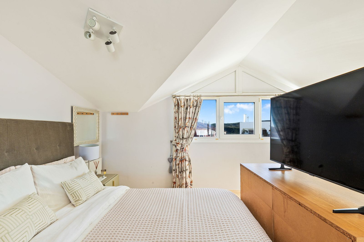 Se vende Adosada de 5 dormitorios en Costa Del Sol, Málaga, España