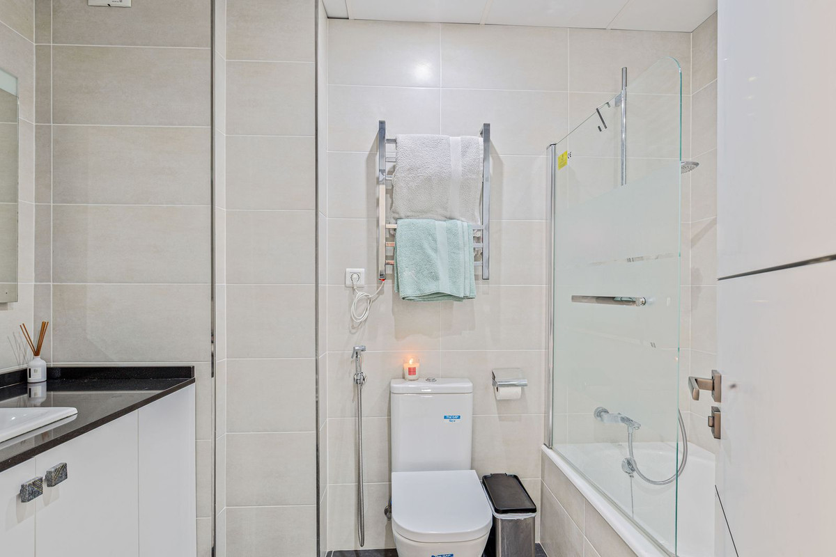 Se vende Adosada de 5 dormitorios en Costa Del Sol, Málaga, España