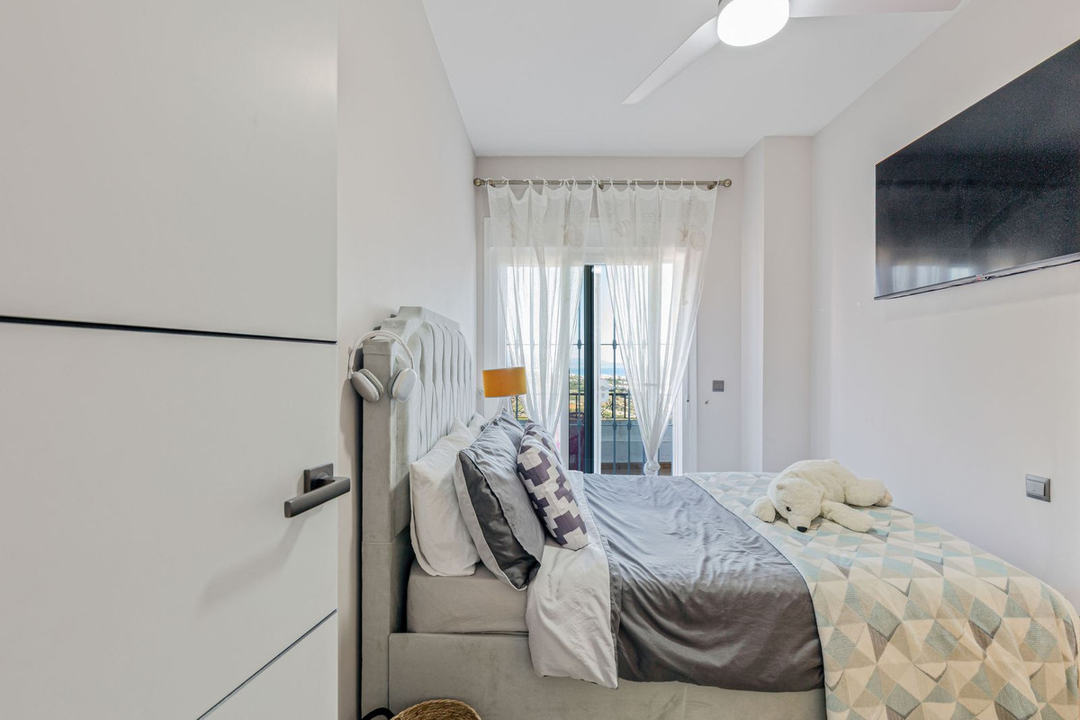 Se vende Adosada de 5 dormitorios en Costa Del Sol, Málaga, España
