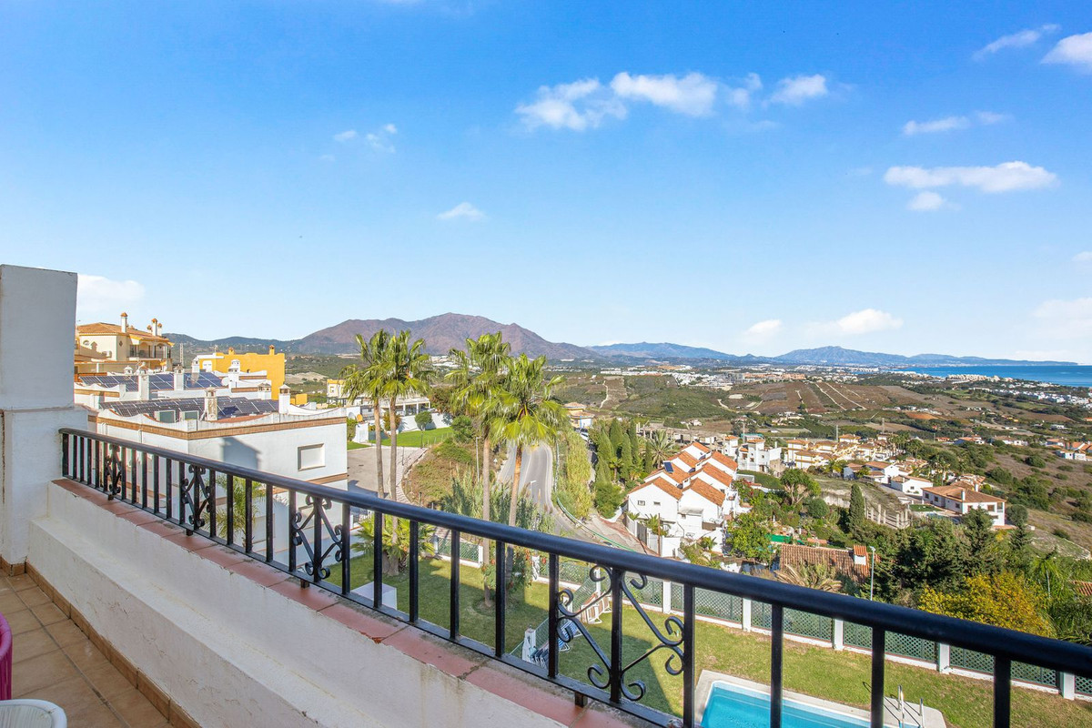 Se vende Adosada de 5 dormitorios en Costa Del Sol, Málaga, España