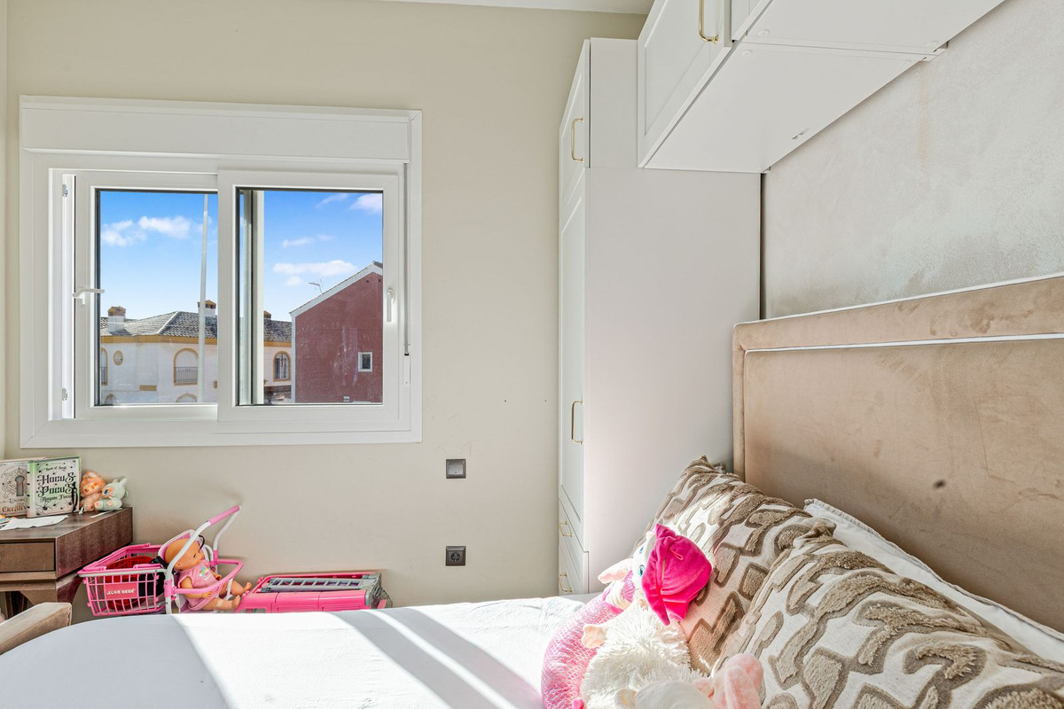 Se vende Adosada de 5 dormitorios en Costa Del Sol, Málaga, España