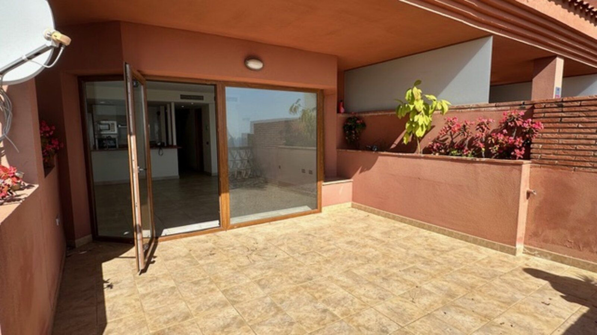 3 Bed Apartment for sale in Fuengirola Costa Del Sol, Málaga, Spain