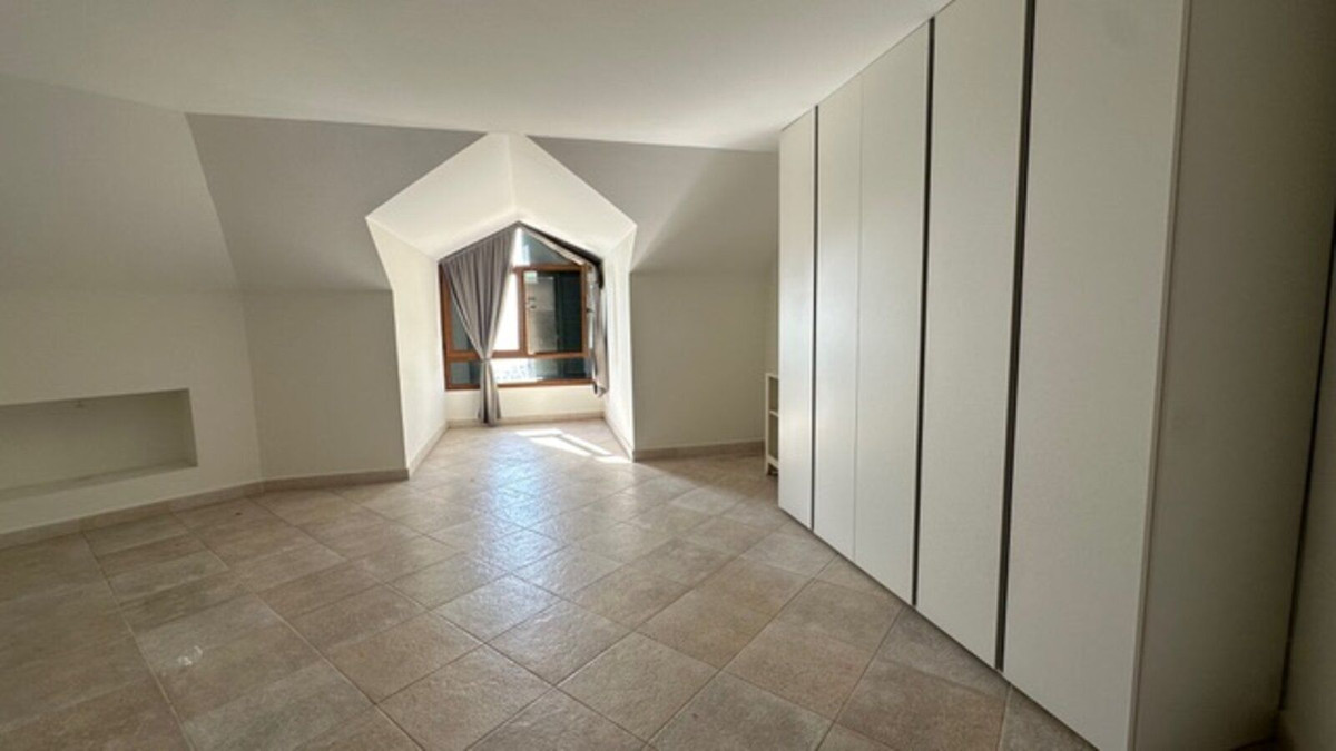 3 Bed Apartment for sale in Fuengirola Costa Del Sol, Málaga, Spain