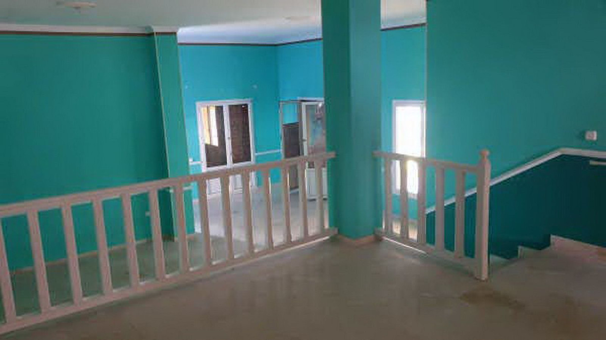 6 Bed Townhouse for sale in Manilva Costa Del Sol, Málaga, Spain