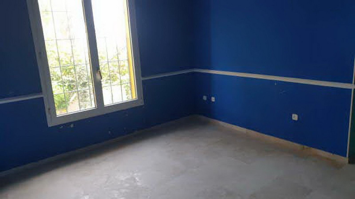 6 Bed Townhouse for sale in Manilva Costa Del Sol, Málaga, Spain