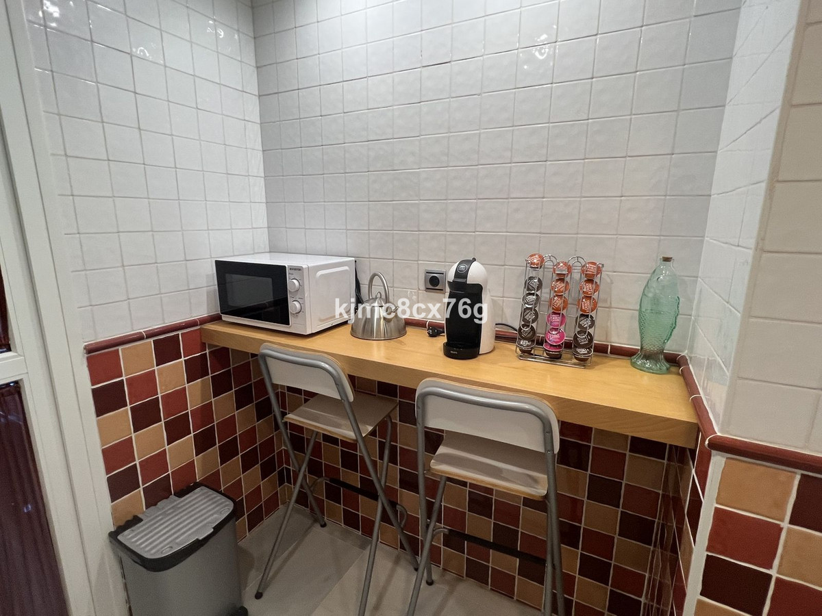 2 Bed Apartment for sale in Calahonda Costa Del Sol, Málaga, Spain