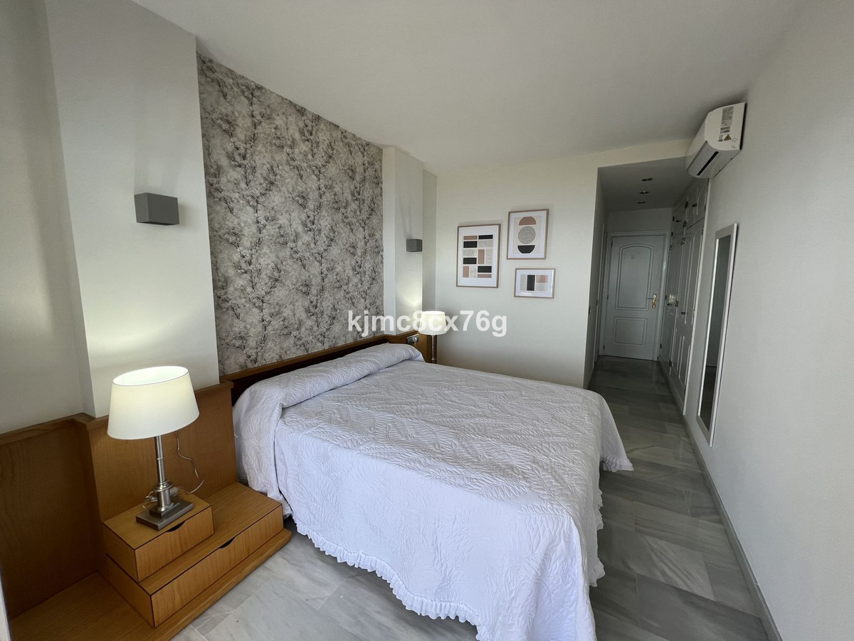2 Bed Apartment for sale in Calahonda Costa Del Sol, Málaga, Spain