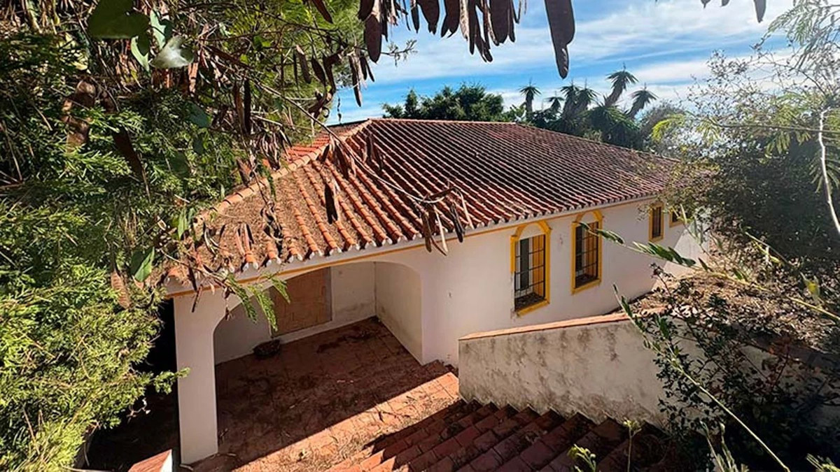 4 Bed Townhouse for sale in Manilva Costa Del Sol, Málaga, Spain