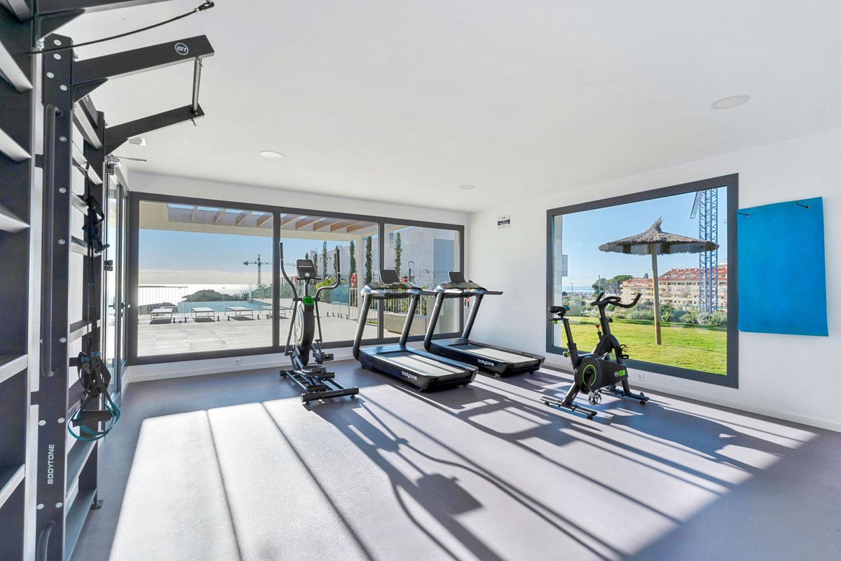 Se vende Apartamento Planta Media de 2 dormitorios en Costa Del Sol, Málaga, España